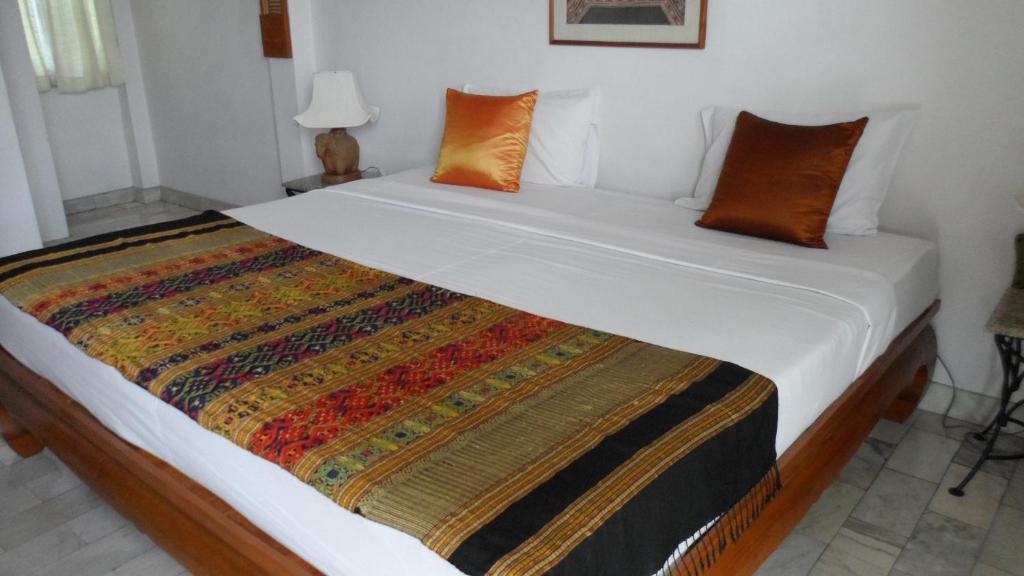 The Red Hibicus Guest House Chiang Mai Room photo